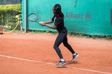 Noma Noha Akugue 160 - BL2 Der Club an der Alster - TC GW Aachen 1 : Ergebnis: 9:0